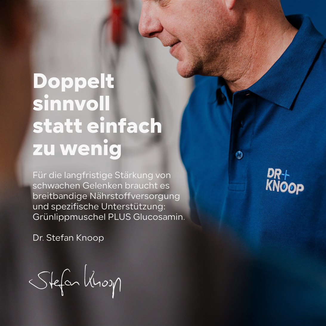 Grünlippmuschel Pulver Hund (für junge aktive Hunde/Welpen), extra mit Glucosamin, anstatt Gelenktabletten Hund, hohe Akzeptanz durch Vanillearoma, HGM 500g - von Tierarzt Dr. Knoop
